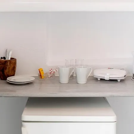 Aegeon Garden ゲストハウス 3*